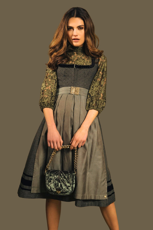 Dirndl Regina
