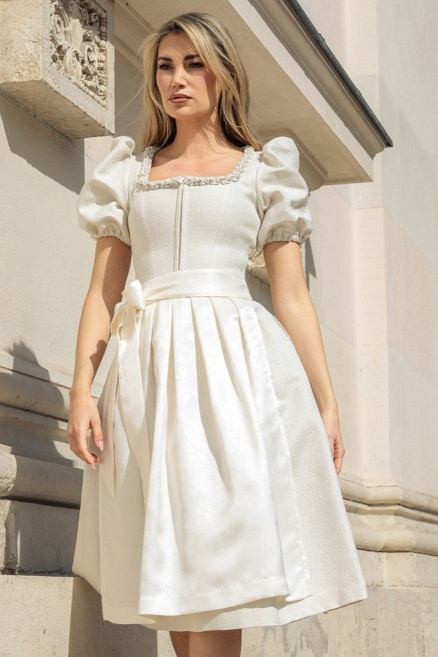 Hochzeitsdirndl Lorelei mit Puffarm