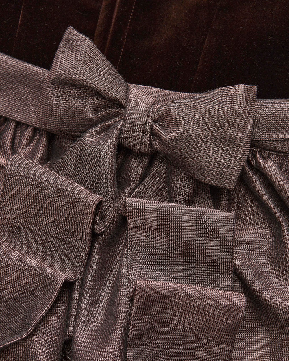 Dirndl Clara mit 2 Schürzen