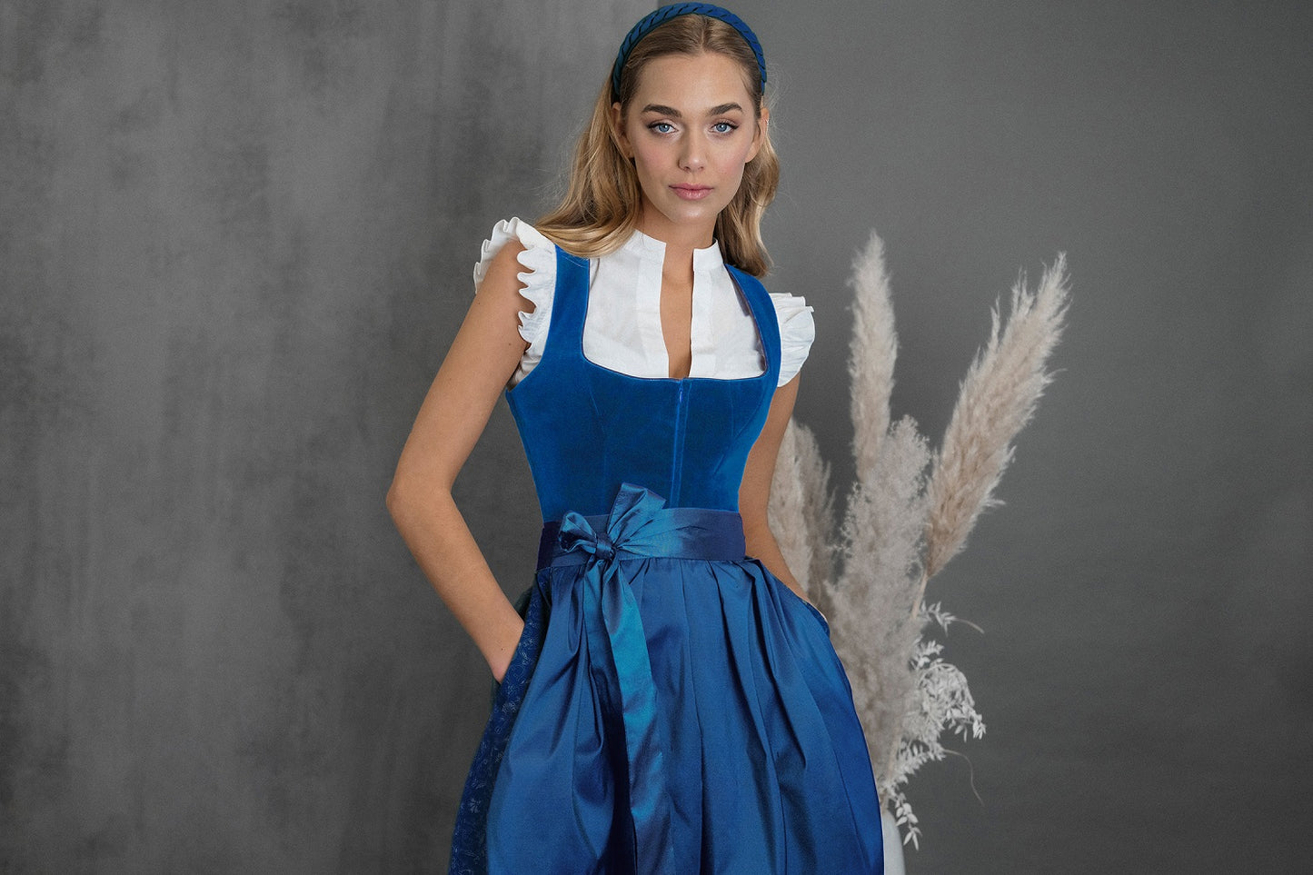 Samtdirndl Alexis