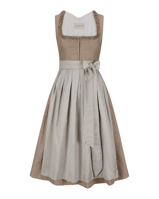 Dirndl Ina mit Froschgoscherl